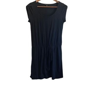 bcbg black and white striped dress BCBG Max Azria